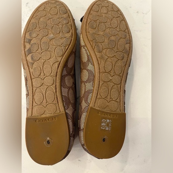 Coach Benni Signature Jacquard Flats-Khaki/Mahogany (Size 6,Like New) - Picture 8 of 8